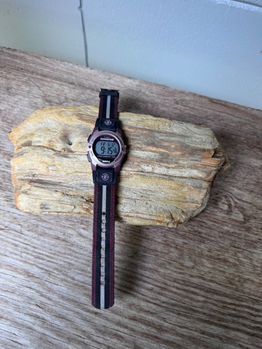 Timex Expedition Women’s Digital Watch Indiglo WR100M Tested Working - Picture 7 of 8